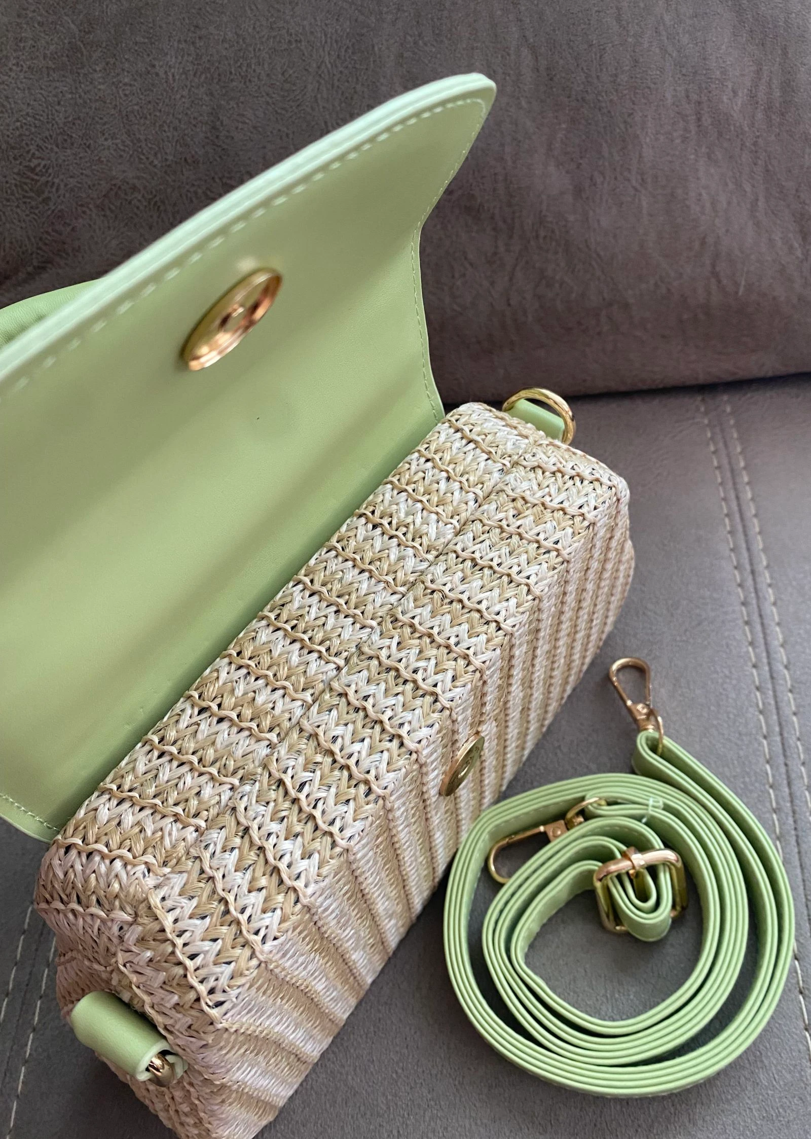Pistachio Green Raffia and Faux Leather Trunk Bag – photo 5